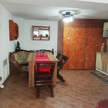Rustic Rooms Rîşnov Ngoại thất bức ảnh